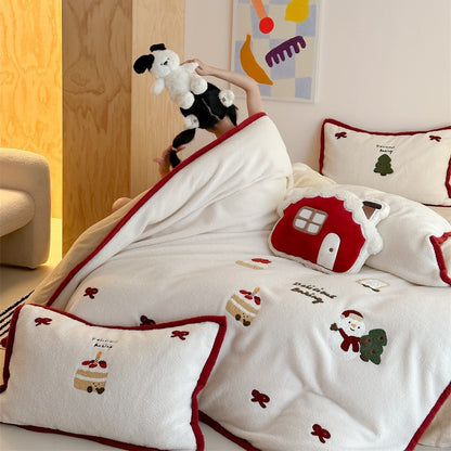 Winter Christmas 4-Piece Cashmere Bedding Set – Thickened Plush with Cute Cartoon & Girly Heart Design